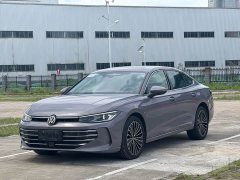 Volkswagen Pro 380TSI Edition - фото 1