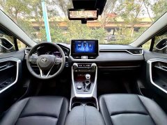 Toyota RAV4 2.5L E-CVTAWDFlagship Edition - фото 7