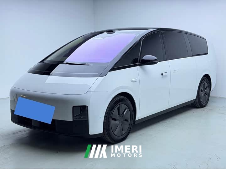 Li Auto MEGA Home Edition - автомобиль из Китая