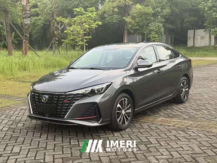 Changan PLUS NE 1.4T GDI DCTFlagship Edition - автомобиль из Китая