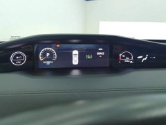 Changan UNI-V iDD 1.5T 113km Version - фото 14