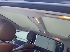 Mercedes-Benz E 300 L Luxury Version - фото 5