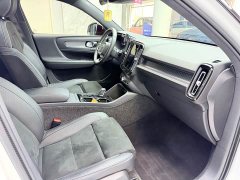 Volvo XC40 T4 four-wheel drive Zhiyuan Sports Edition - фото 10