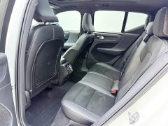 Volvo XC40 T4 four-wheel drive Zhiyuan Sports Edition - фото 9