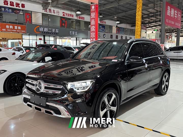 Mercedes-Benz GLC 260 L 4MATIC Version