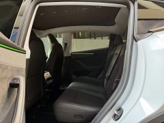 Tesla Model Y Long Range Edition - фото 8