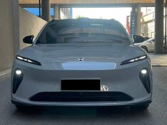 Nio ET5T 75kWh Touring - фото 2