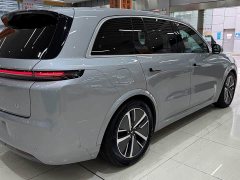 Li Auto L8 Max - фото 4