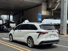 SIENNA 2.5LPHEV Edition - фото 4