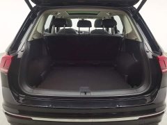 Volkswagen L 330TSI 2WDR-Line Edition - фото 16