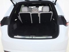 Li Auto L8 Ultra - фото 11