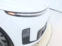 Li Auto L8 Ultra - фото 13