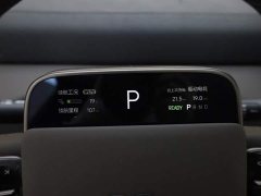 Li Auto MEGA Ultra - фото 17