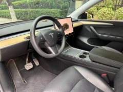Tesla Model Y Edition - фото 6
