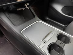 Tesla Model Y Edition - фото 7