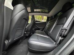 Tesla Model Y Edition - фото 9