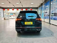 Volkswagen L 330TSI 2WDR-Line Edition - фото 8