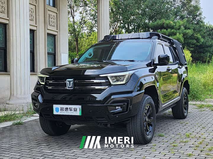 Tank 400 Hi4-T Off-Road Edition