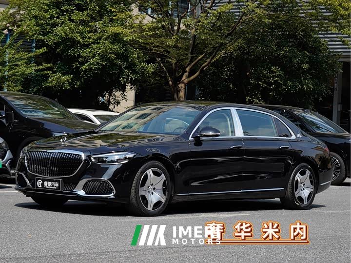 Mercedes-Benz S 480 4MATIC - автомобиль из Китая