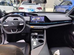Changan UNI-V 1.5T Premium Version - фото 10