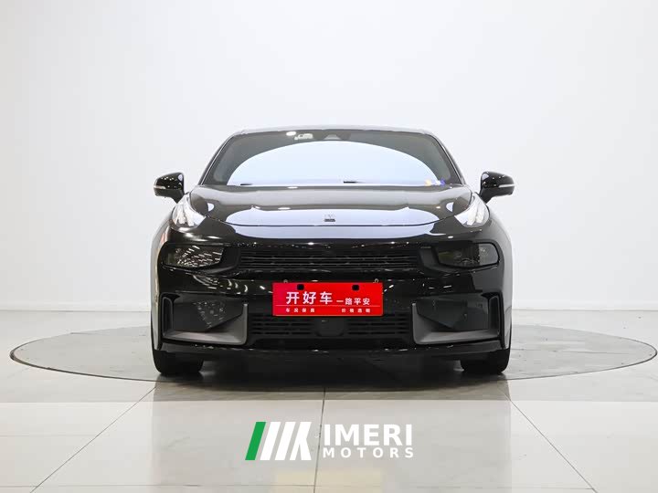 Lynk & Co 03 2.0TD DCT Pro - автомобиль из Китая