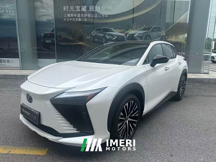 Lexus RZ 450e AWD Edition