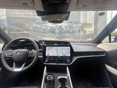 Lexus RZ 450e AWD Edition - фото 6