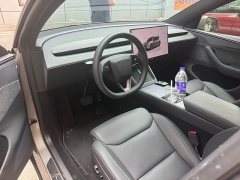 Tesla Model Y Long Range Edition - фото 2