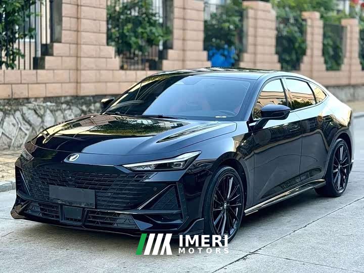Changan UNI-V 1.5T Edition - автомобиль из Китая