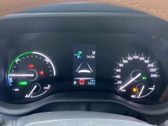 High Roof Grivia 2.5L Luxury Edition - фото 17