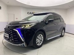 High Roof Grivia 2.5L Luxury Edition - фото 2