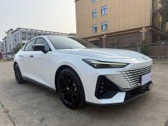 Changan UNI-V 1.5T Premium Version - фото 3