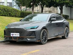 Changan UNI-V 1.5T Edition - фото 1