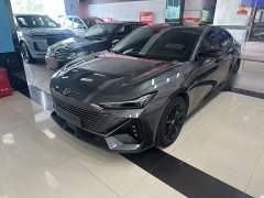 Changan UNI-V 1.5T Premium Version - фото 1