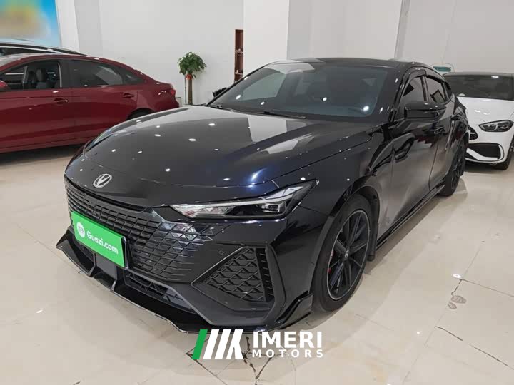 Changan UNI-V 2.0T Edition - автомобиль из Китая