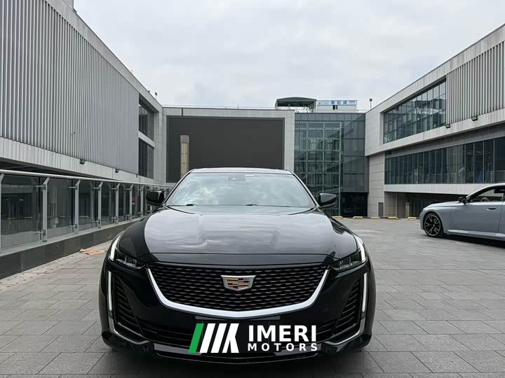 Cadillac CT5 28T Luxury Version - автомобиль из Китая