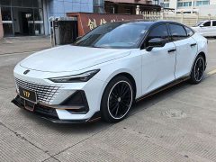 Changan UNI-V 1.5T Edition - фото 1
