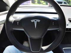 Tesla Model Y Edition - фото 12