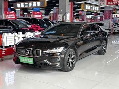 Volvo S60 B4 Luxury Edition - фото 1