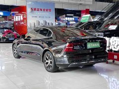 Volvo S60 B4 Luxury Edition - фото 6