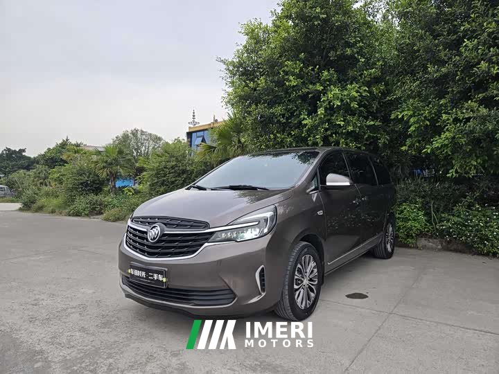 Buick GL8 652T Luxury Version - автомобиль из Китая