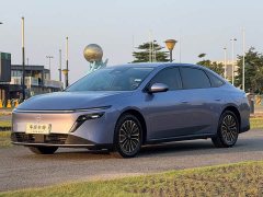 Nissan N6 180 Max - фото 1