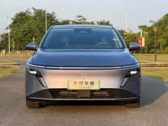 Nissan N6 180 Max - фото 2