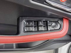 Porsche Macan 2.0T - фото 9