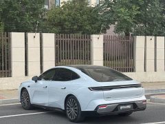 Geely 8 130km EM-i Flagship Edition - фото 6