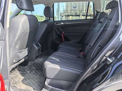 Volkswagen L 330TSI 2WDR-Line Edition - фото 2