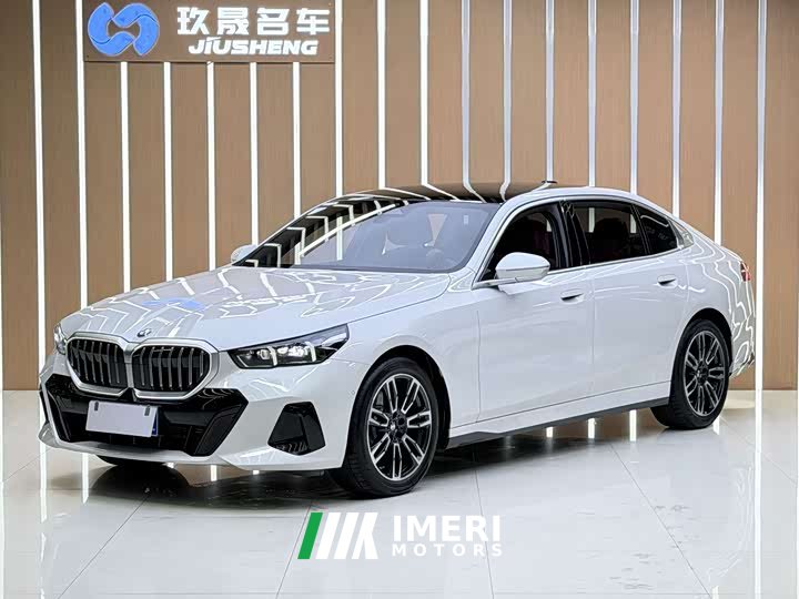 BMW 5 525Li M - автомобиль из Китая