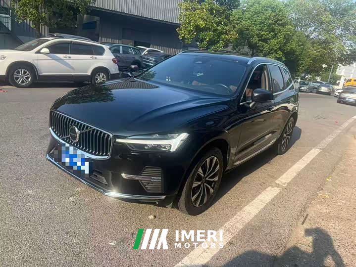 Volvo XC60 B5 AWD Edition - автомобиль из Китая