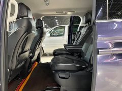 Lynk & Co Roewe iMAX8 400TGI Premium Edition - фото 11