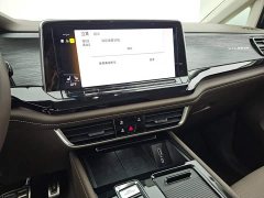 Volkswagen 380TSI Premium Edition - фото 11